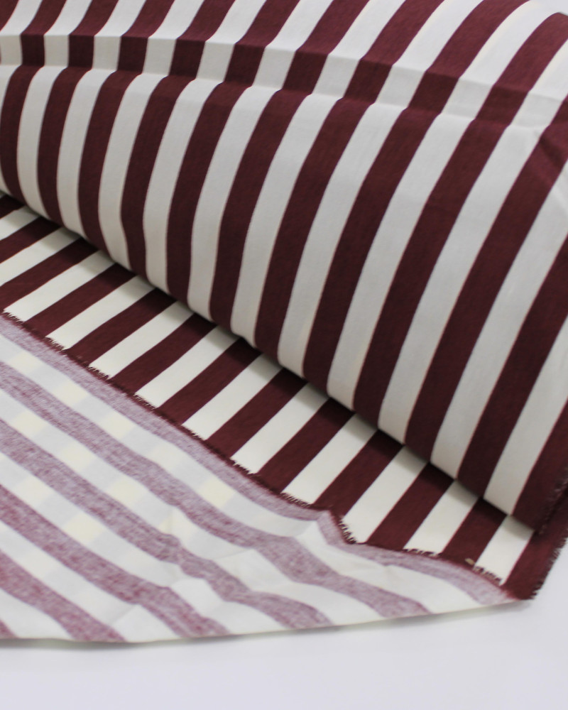 Tecido Tricoline Listras Branco e Borgonha