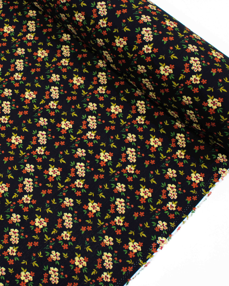 Tecido Viscose Texturizada Micro Tapete Floral Colorido e Preto