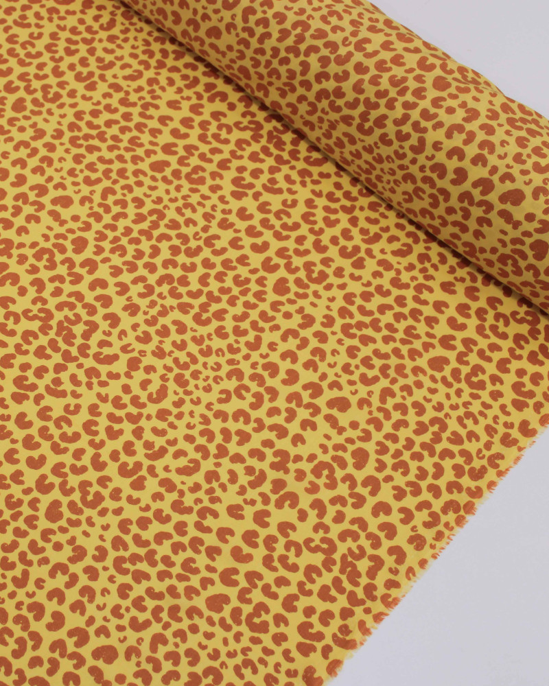 Tecido Viscose Animal Print Argila e Amarelo