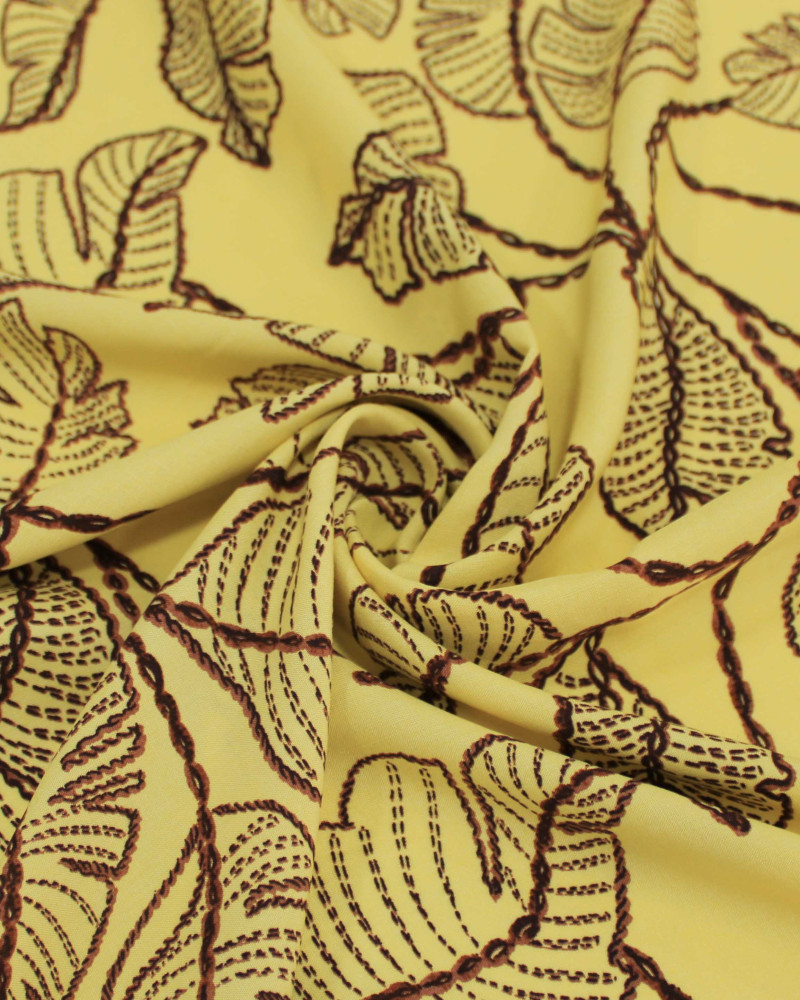 Tecido Viscose Folhas em Tranças Marrom e Amarelo