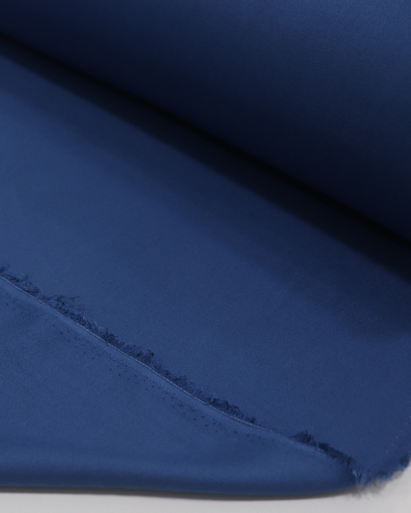 Tecido Viscose Sarjada Azul Cobalto