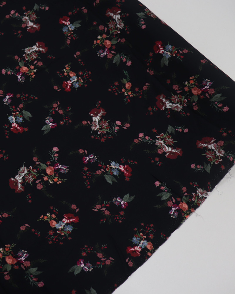 Tecido Viscose Texturizada Buquê Floral Colorido e Preto