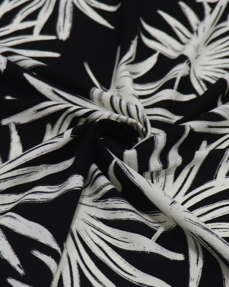 Tecido Viscose Texturizada Macro Folhagem Offwhite e Preto