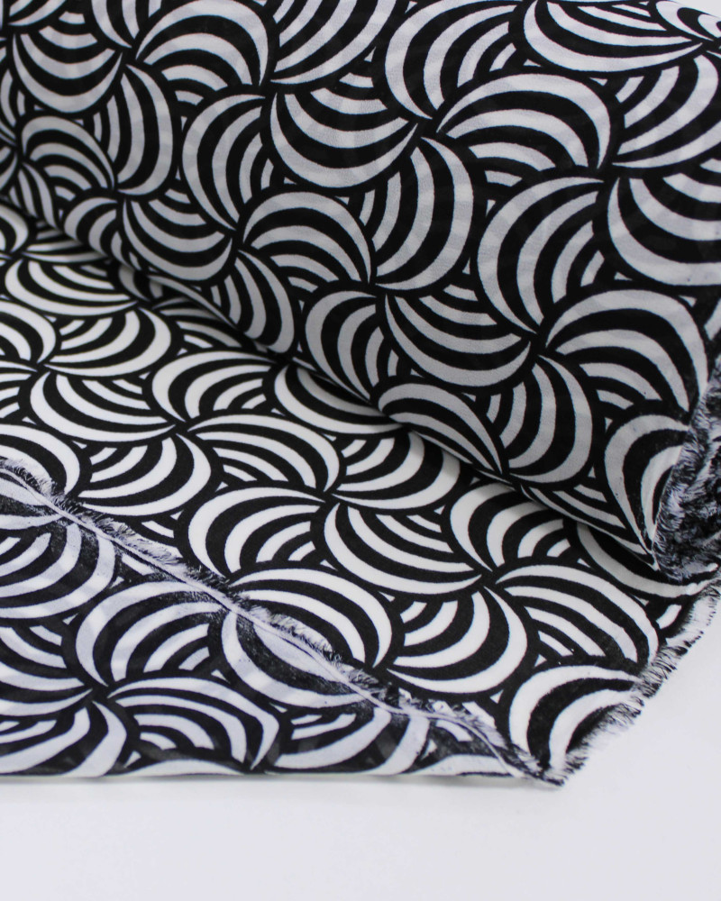 Tecido Crepe Chiffon Grosso Ilusão de Ótica Branco e Preto