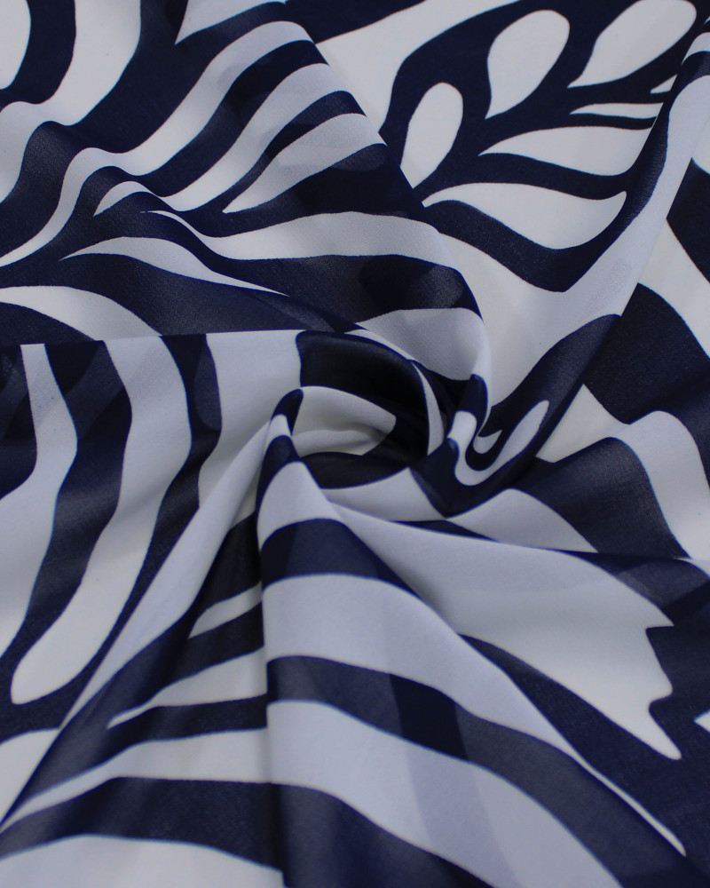 Tecido Crepe Chiffon Grosso Macro Folhas Azul Marinho Noite e Branco