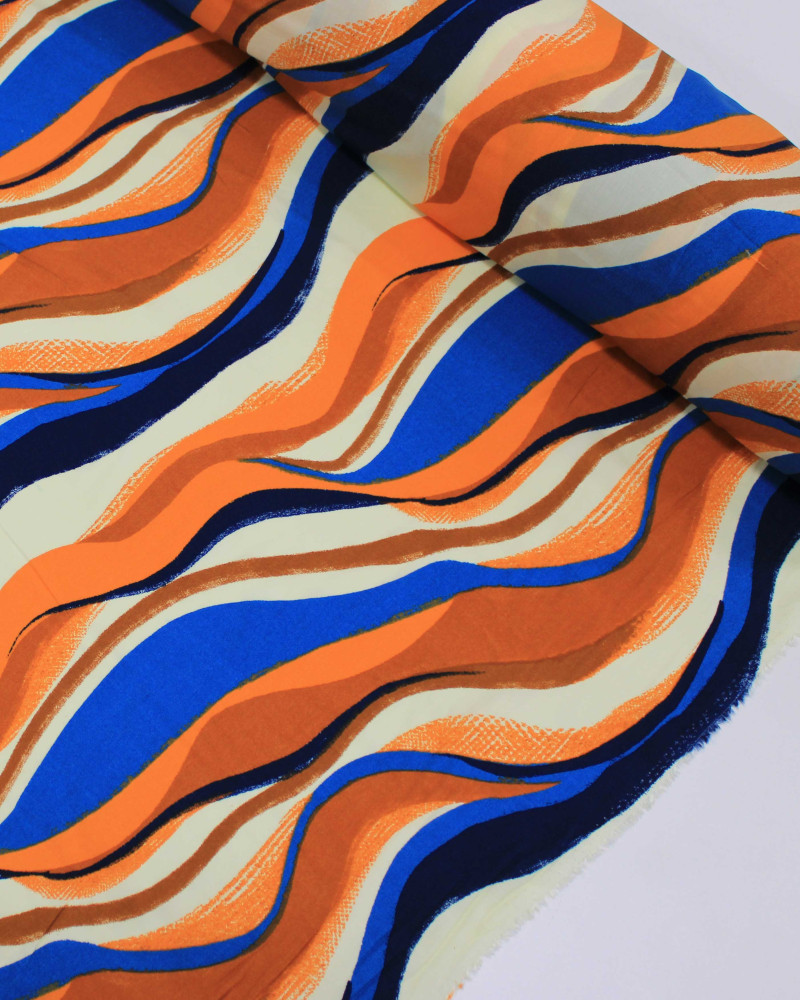Tecido Viscose Listras Ondulares Azul e Tons Terrosos