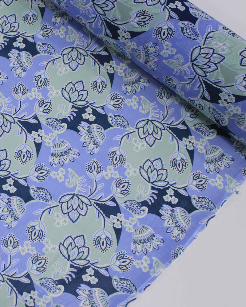 Tecido Crepe Chiffon Grosso Flores em Arabesco Tons Frios