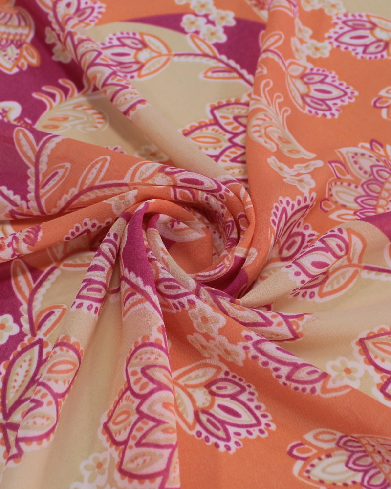 Tecido Crepe Chiffon Grosso Flores em Arabescos Bege Claro, Roxo e Coral
