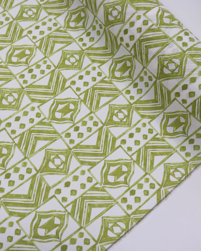Tecido Linho Misto Estampado Multi Estampa Verde Abacate e Branco