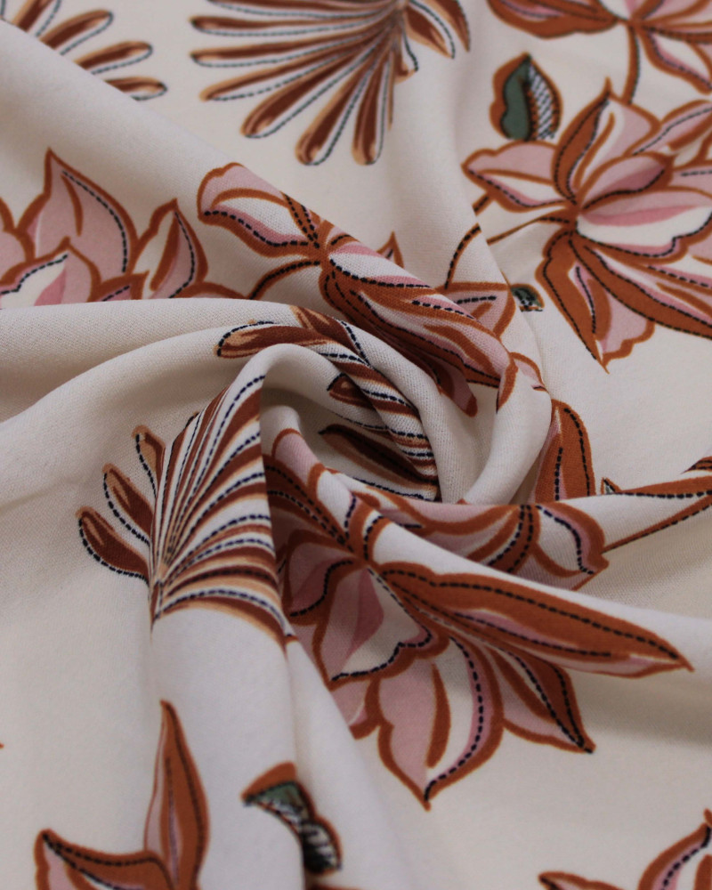 Tecido Crepe Koshibo Flores Pontilhadas Rosé, Marrom e Bege
