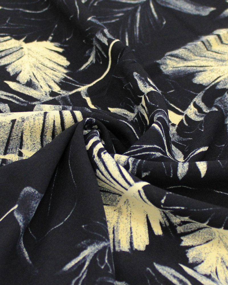Tecido Crepe Koshibo Folhagens Creme e Preto