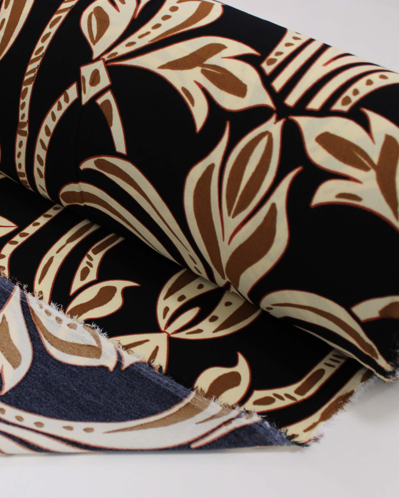 Tecido Crepe Koshibo Macro Estampa Étnica Creme, Caramelo e Preto