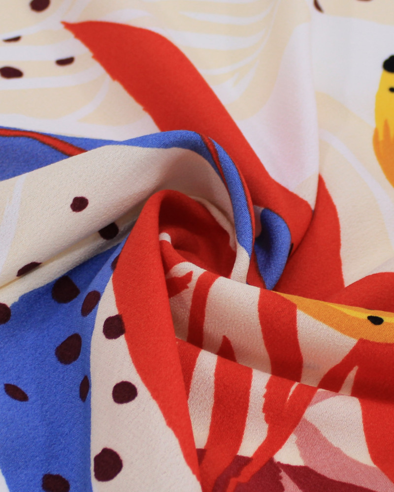 Tecido Crepe de Viscose Bananas e Folhagens Abstratas Colorido