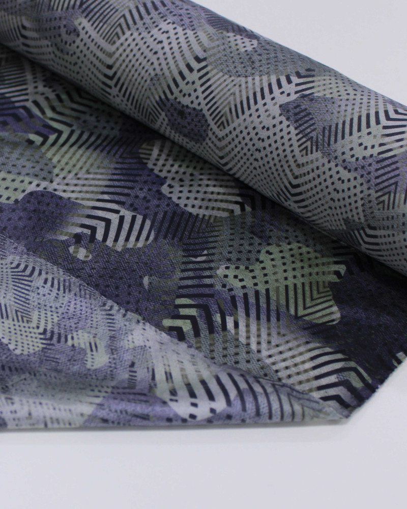 Tecido Tactel Fino Acetinado Camuflagem Abstrata Verde e Cinza