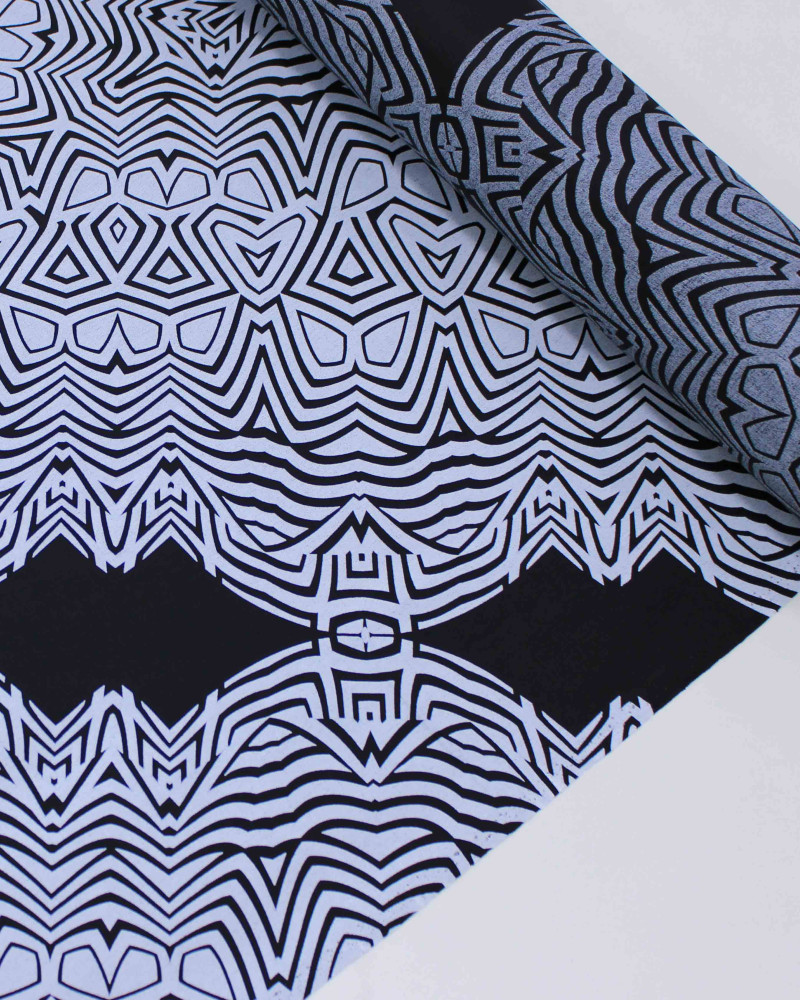 Tecido Tactel Fino Macro Estampa Abstrata Branco e Preto