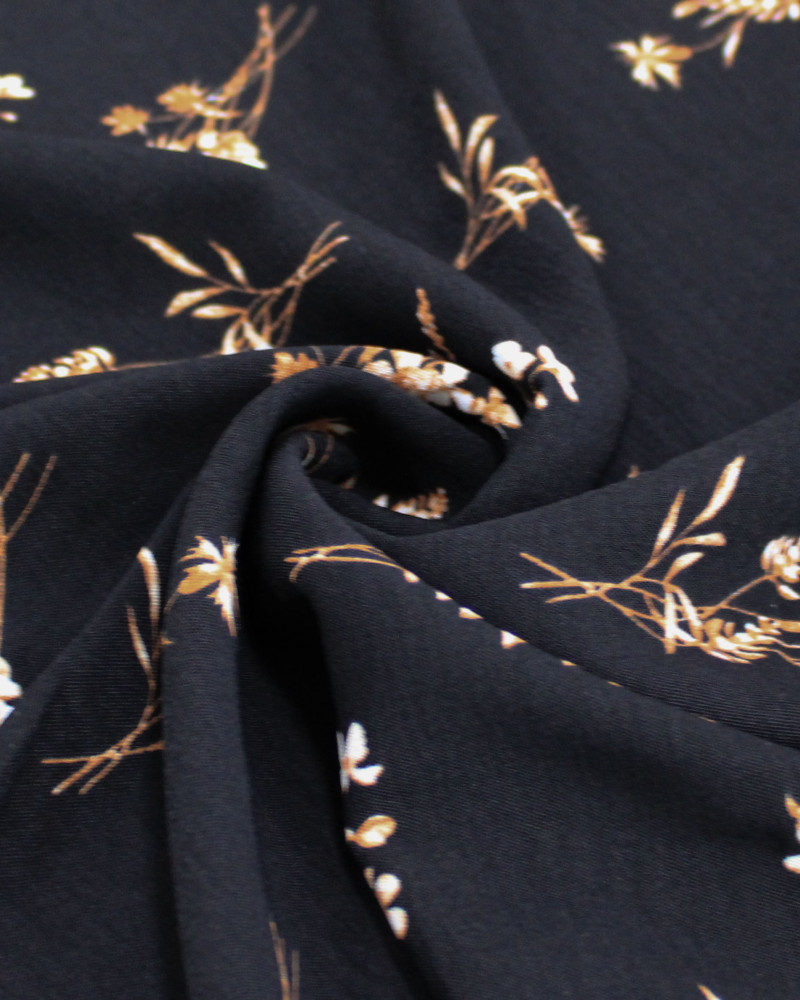 Tecido Crepe Koshibo Micro Buque Floral Cobre e Preto