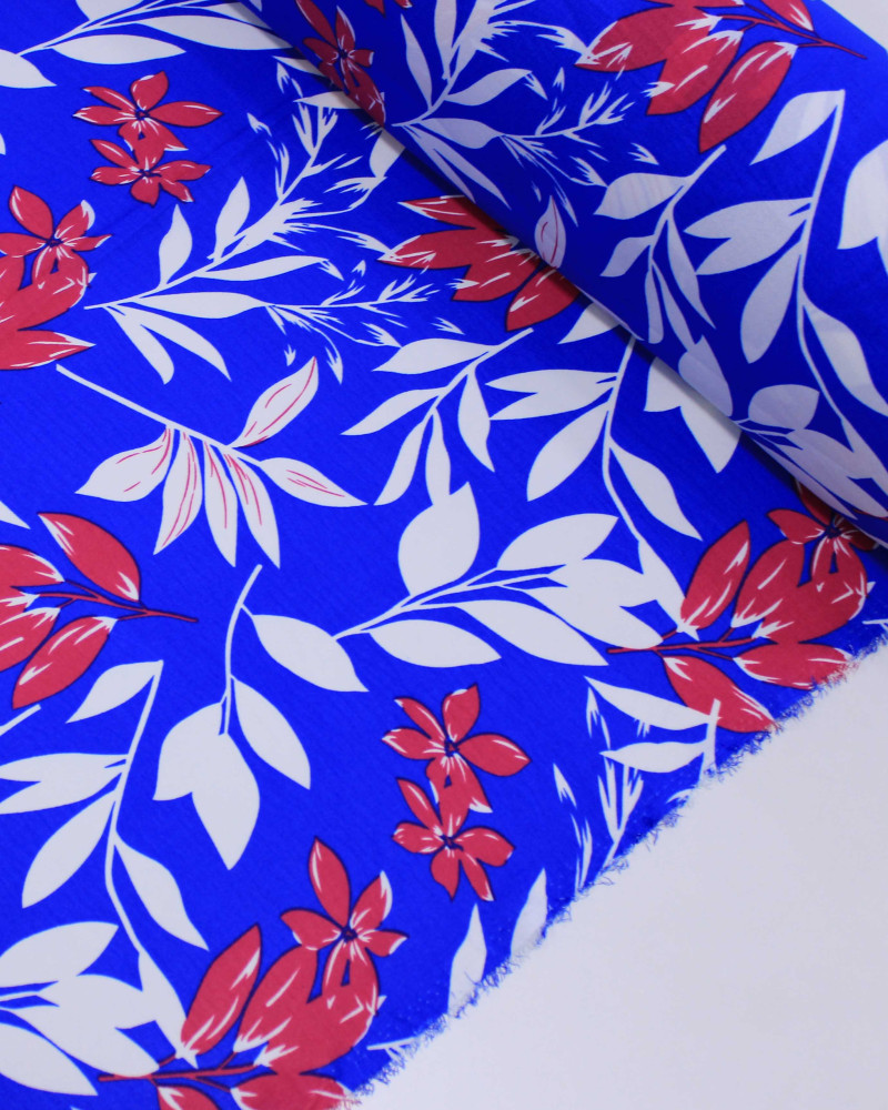 Tecido Crepe Koshibo Macro Ramos Vermelho, Branco e Azul