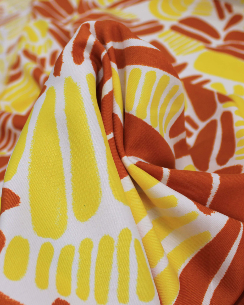 Tecido Crepe Sarjado Riscos Caramelo, Amarelo e Branco