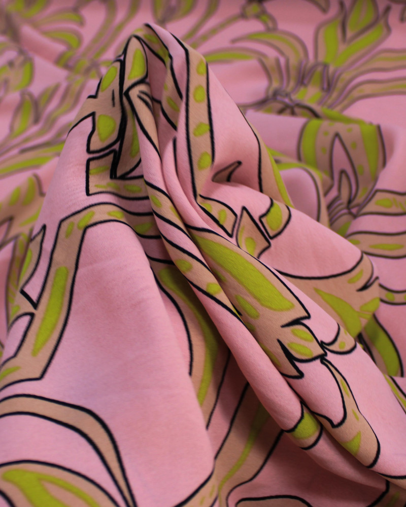 Tecido Crepe Koshibo Macro Arabescos Verde, Bege e Rosa Claro