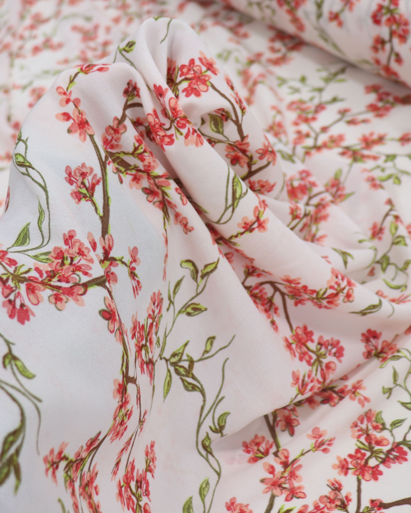 Tecido Crepe Koshibo Leve Ramos Floraias Colorido e Branco