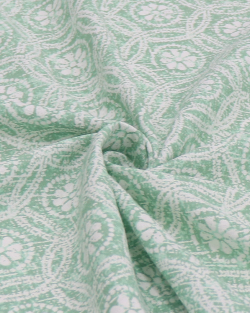 Tecido Linho Misto Estampado Mandalas e Flores Branco e Verde Menta