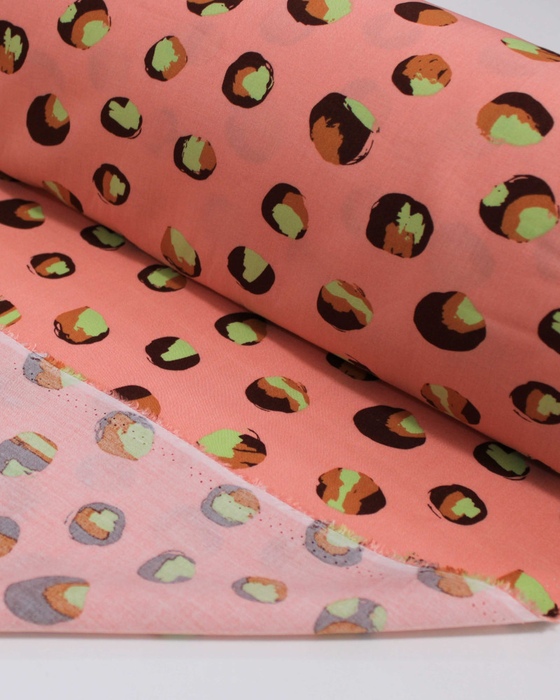 Tecido Viscose Pingos Irregulares Estampados Verde, Tons de Marrom e Rosa Claro