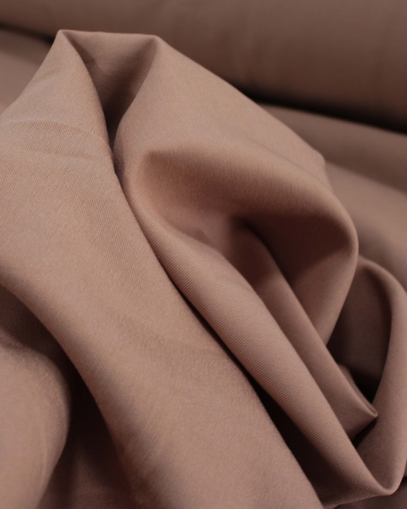 Tecido Alfaiataria de Viscose Nude