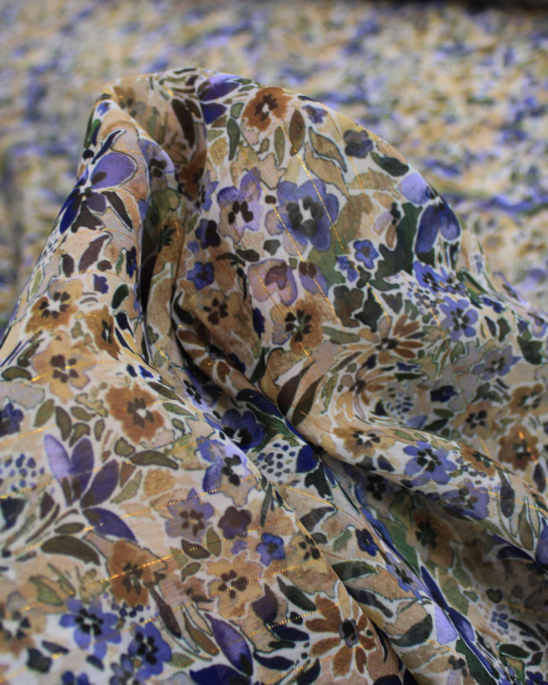 Tecido Crepe Chiffon Italiano com Lurex Tapete Floral Colorido e Branco