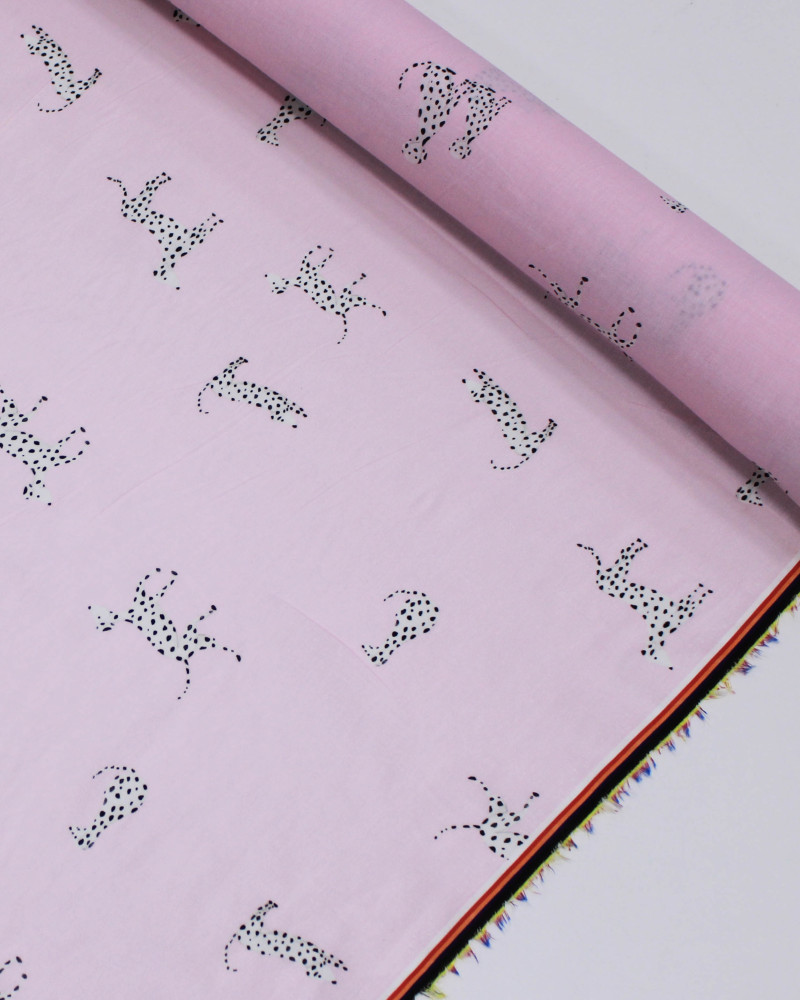 Tecido Cambraia de Algodão Italiano Estampa Dálmatas