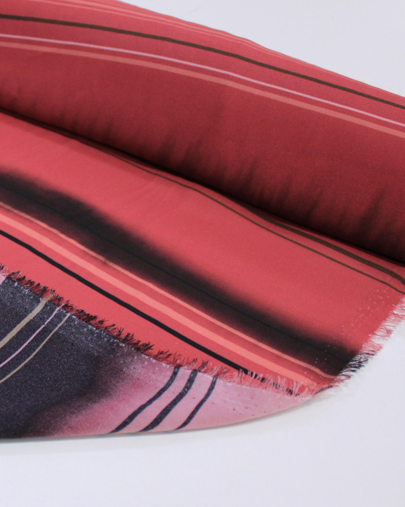 Tecido Crepe de Viscose Italiano Listrado Preto, Rosa e Marsala