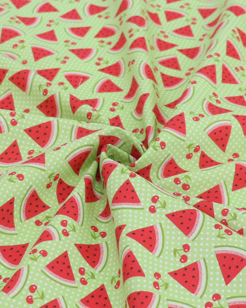 Tecido Tricoline Mista Micro Poá Branco, Cerejas e Melancias (1.4m)