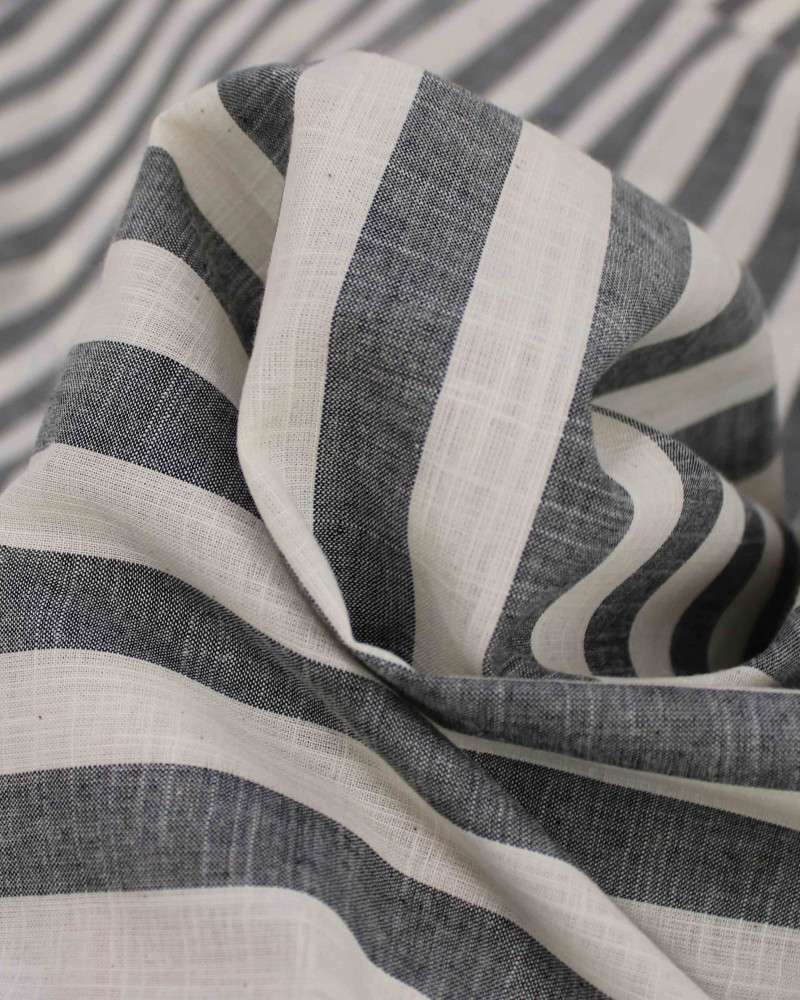 Tecido Tricoline Verano Flamê Listras Regulares Offwhite e Preto