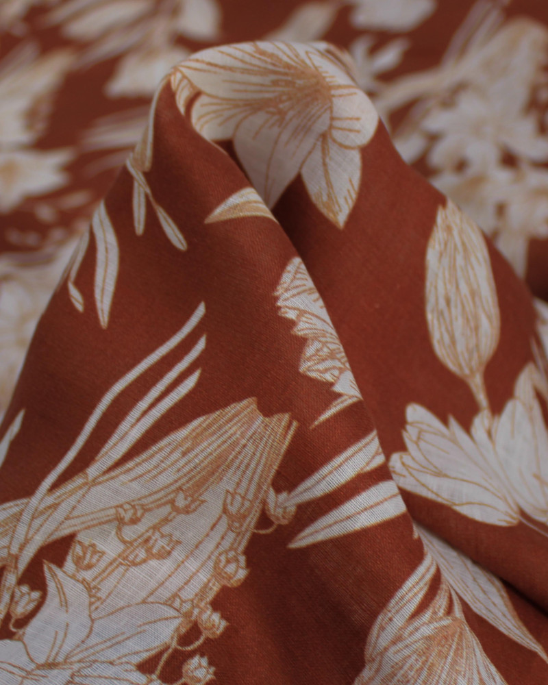 Tecido Linho Puro Italiano Ramos Florais Branco e Castanho