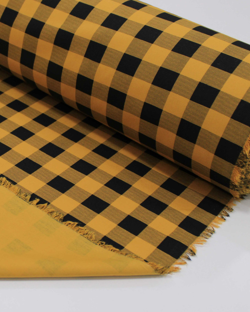 Tecido Tricoline Xadrez Vichy Preto e Amarelo Queimado