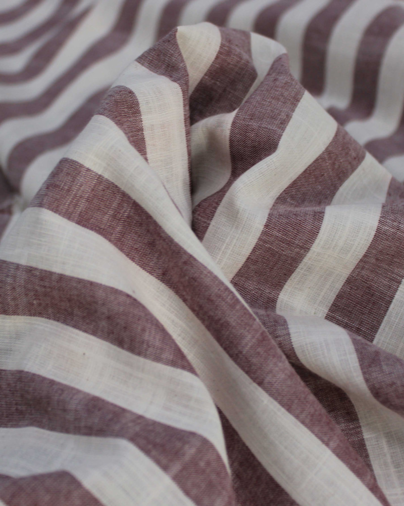 Tecido Tricoline Verano Flamê Listras Regulares Offwhite e Vinho