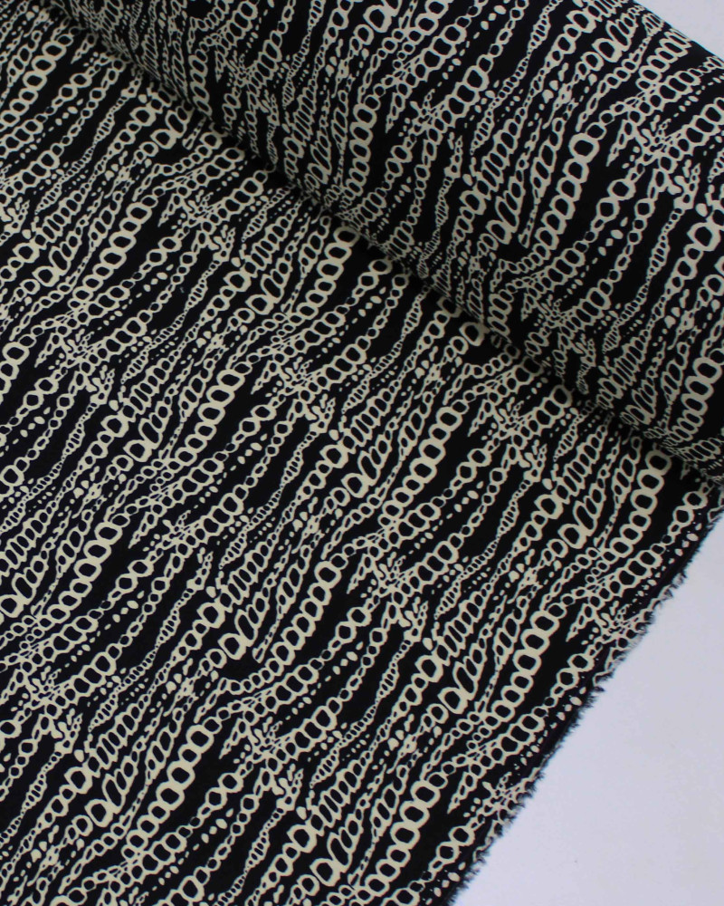 Tecido Viscose Correntes Onduladas Offwhite e Preto