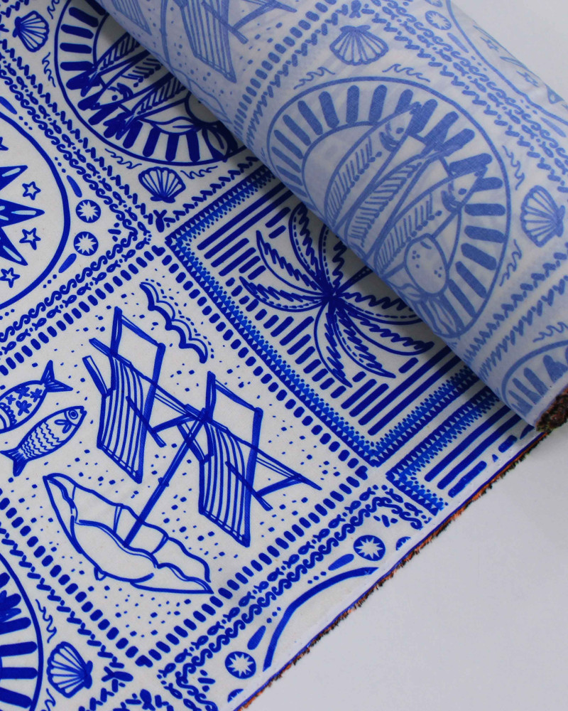 Tecido Viscose Premium Sardine Estampa Tropical em Recortes Azul e Branco