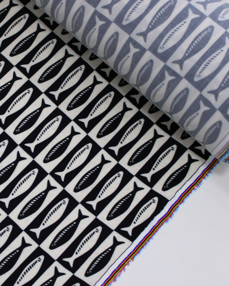 Tecido Viscose Premium Sardine Geométrico Preto e Cru