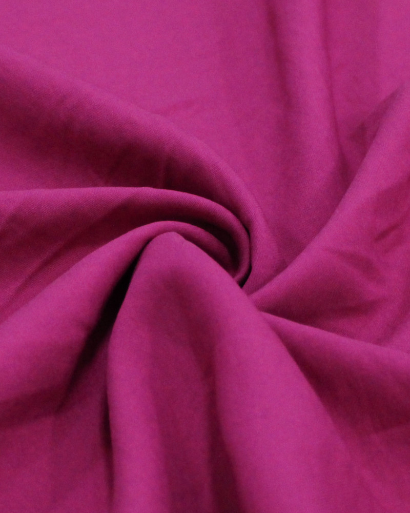 Tecido Alfaiataria de Viscose Fúcsia