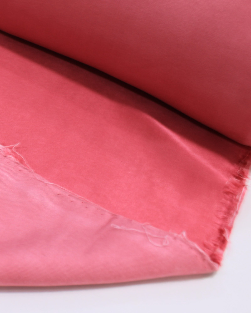 Tecido Viscose Acetinada Rosa Chiclete