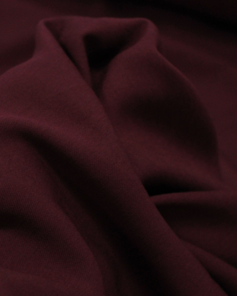 Tecido Alfaiataria de Viscose Wine
