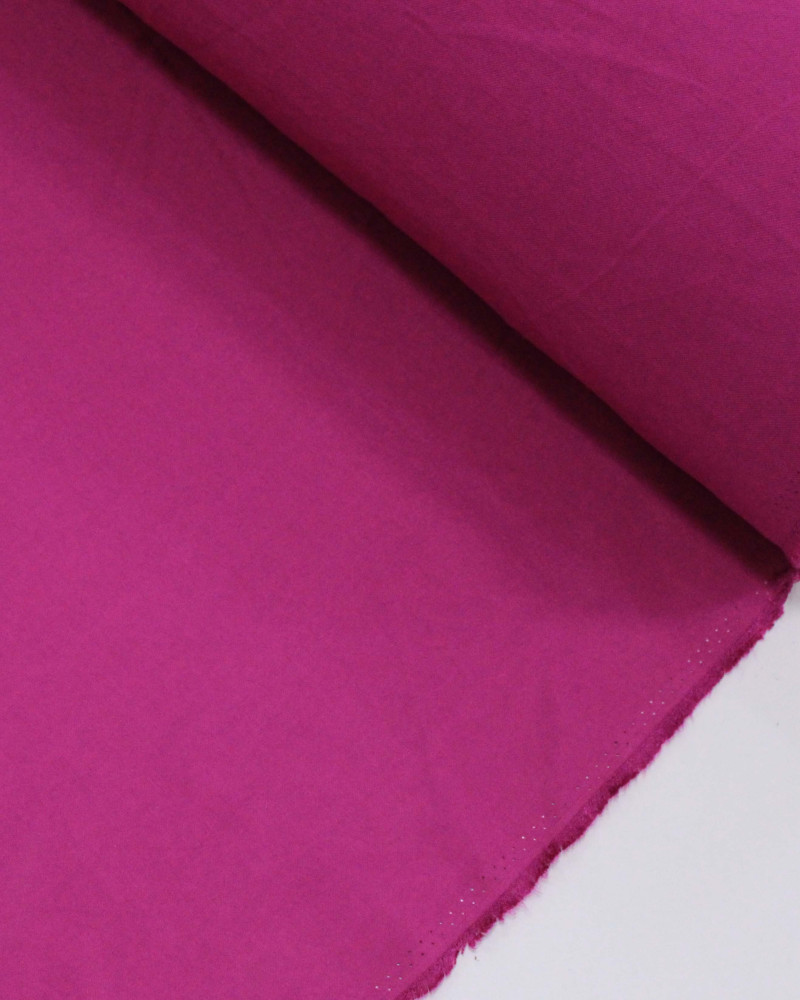 Tecido Alfaiataria de Viscose Fúcsia
