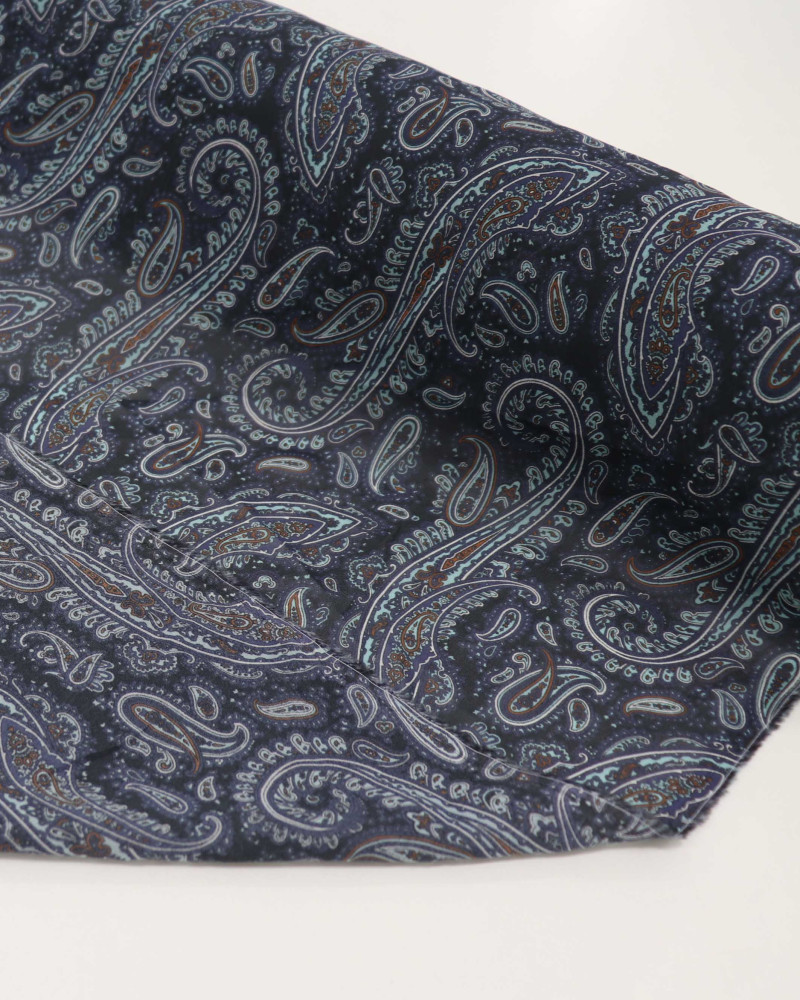 Tecido Crepe Chiffon Estampa Paisley Azul Ardósia