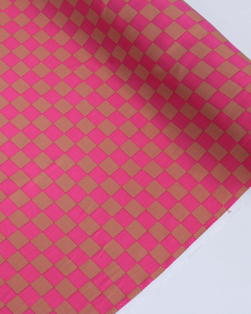 Tecido Viscose Micro Xadrez Rosa Pink e Argila