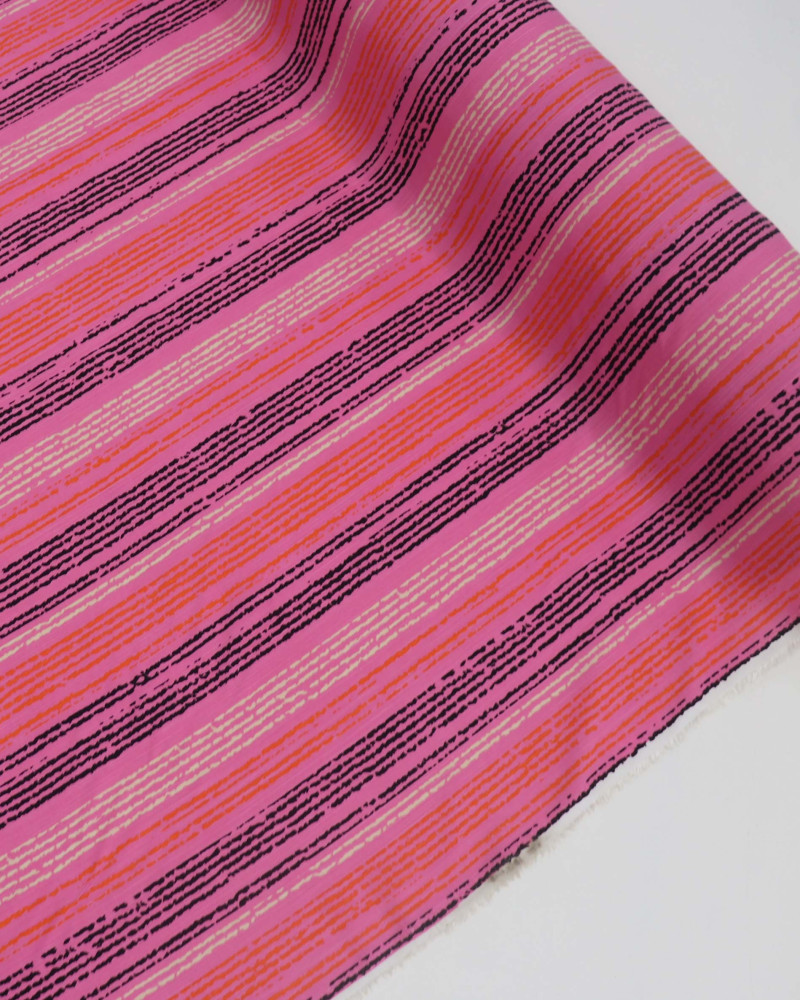 Tecido Viscose Texturizada Listras Coloridas e Rosa