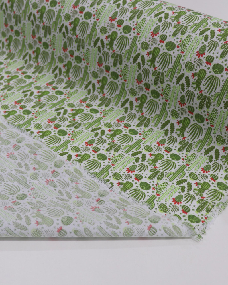 Tecido Tricoline Mista Cactos Tons de Verde e Branco (2m)