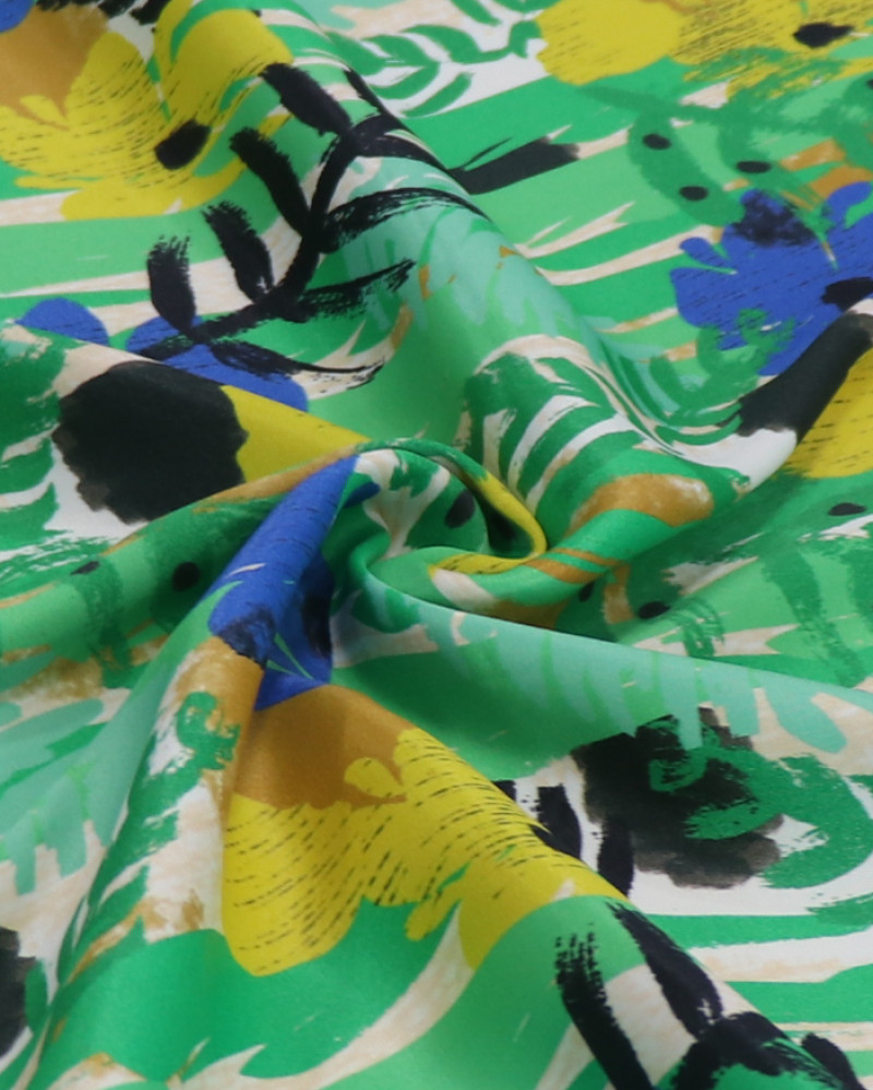 Tecido Viscose Mista Acetinado Italiano Ramos e Flores Amarelo, Azul e Tons de Verde