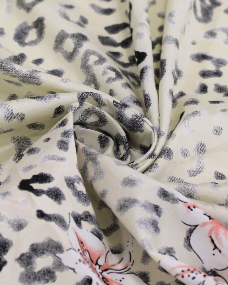 Tecido Tactel Fino Barrado Duplo Floral e Animal Print Estonado