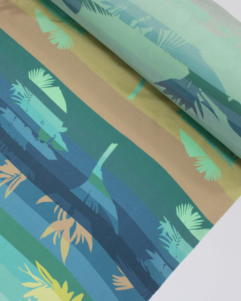 Tecido Tactel Fino Folhagens em Listras Verticais Colorido