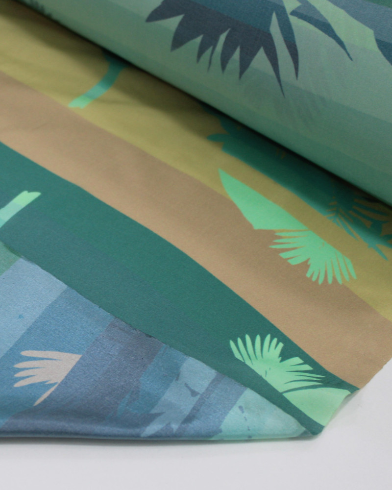 Tecido Tactel Fino Folhagens em Listras Verticais Colorido